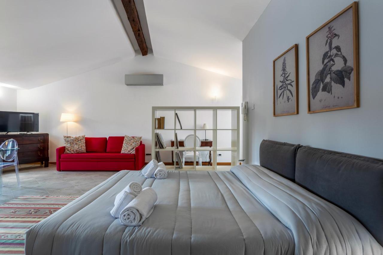 Palazzo Mazzarino Apartment ปาแลร์โม ภายนอก รูปภาพ