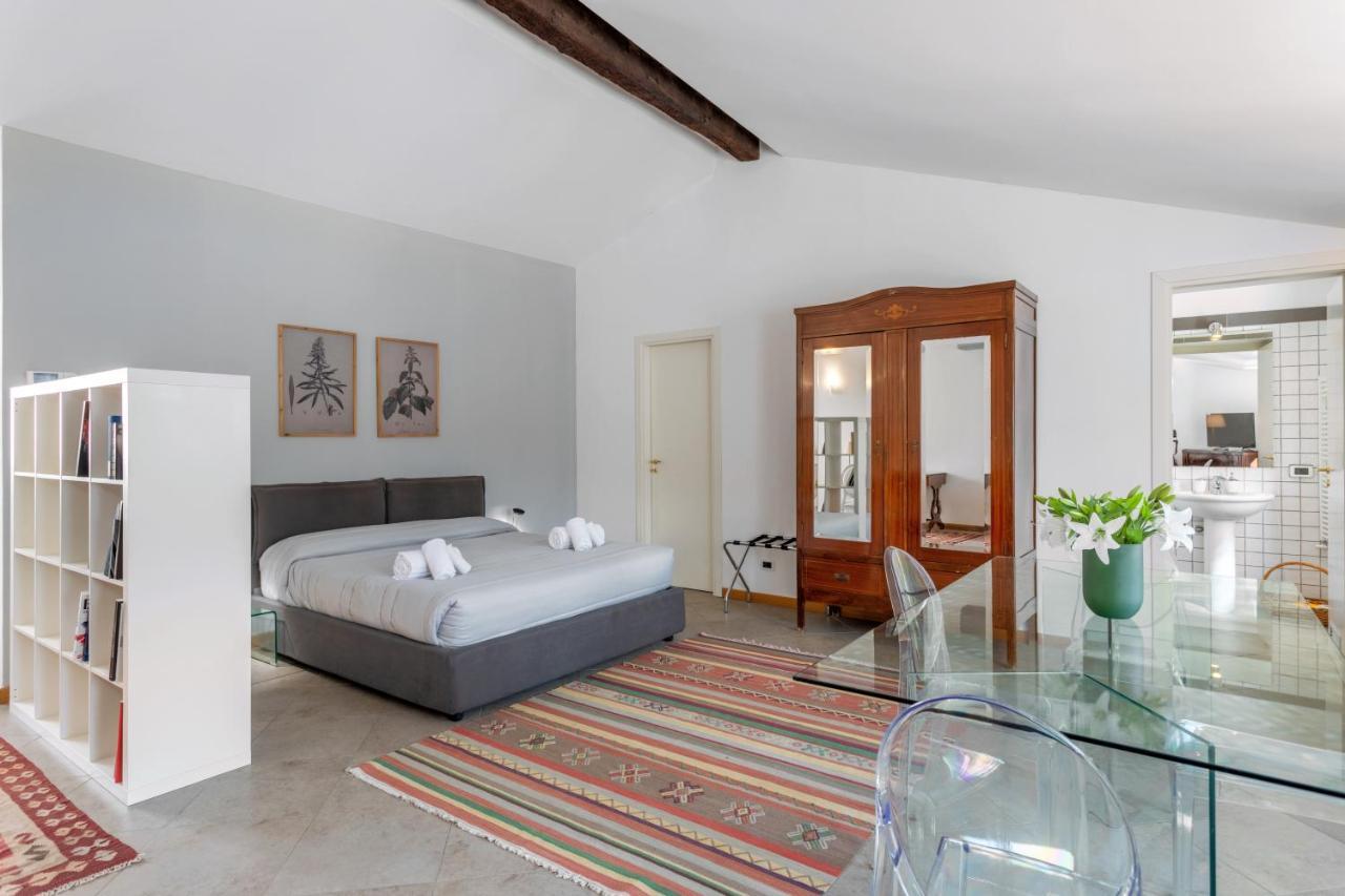 Palazzo Mazzarino Apartment ปาแลร์โม ภายนอก รูปภาพ